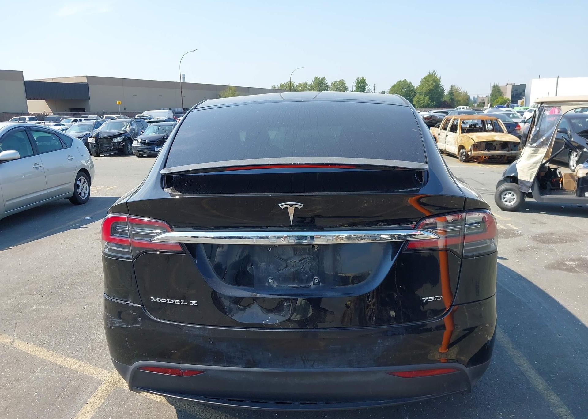 2018 TESLA X