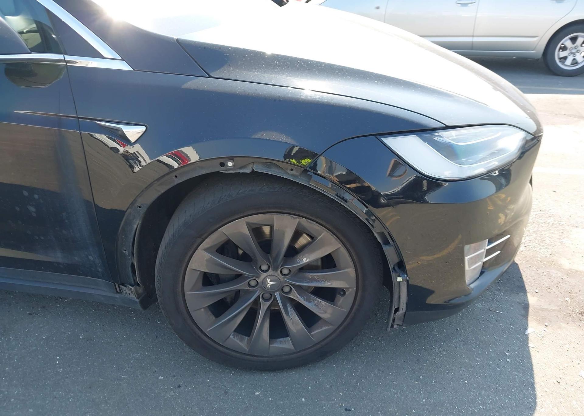 2018 TESLA X