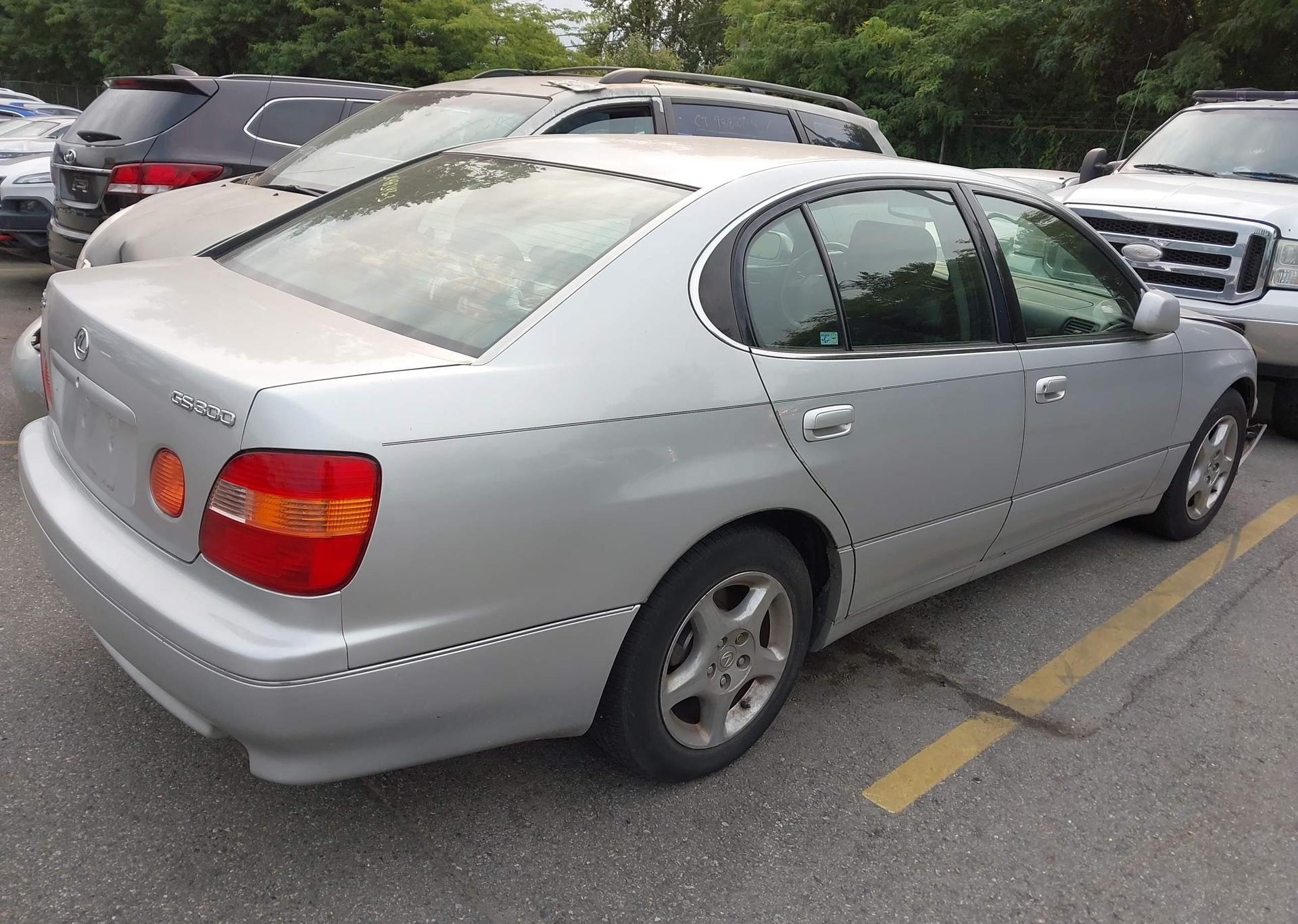 1999 LEXUS GS 300