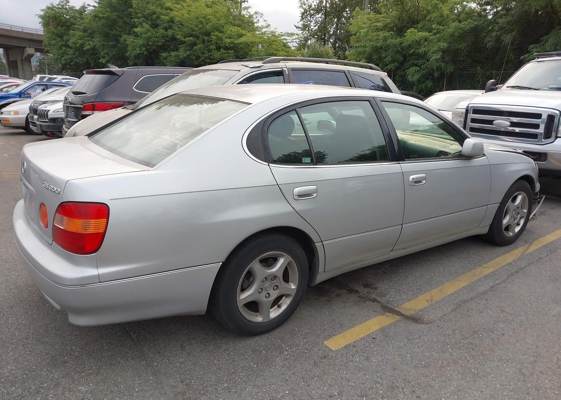 1999 LEXUS GS 300