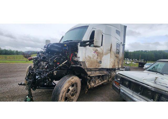 2022 KENWORTH CONSTRUCTION T680