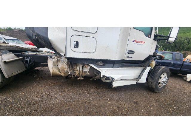 2022 KENWORTH CONSTRUCTION T680