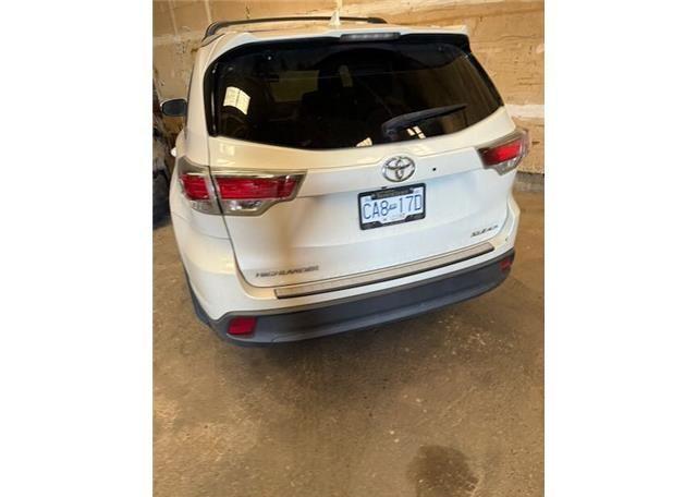 2016 TOYOTA highlander xle