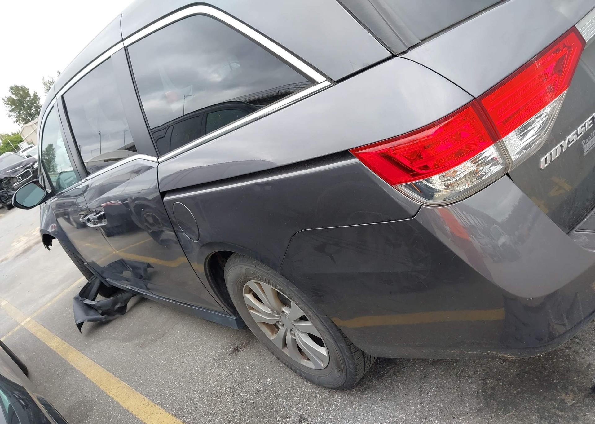 2015 HONDA ODYSSEY EX