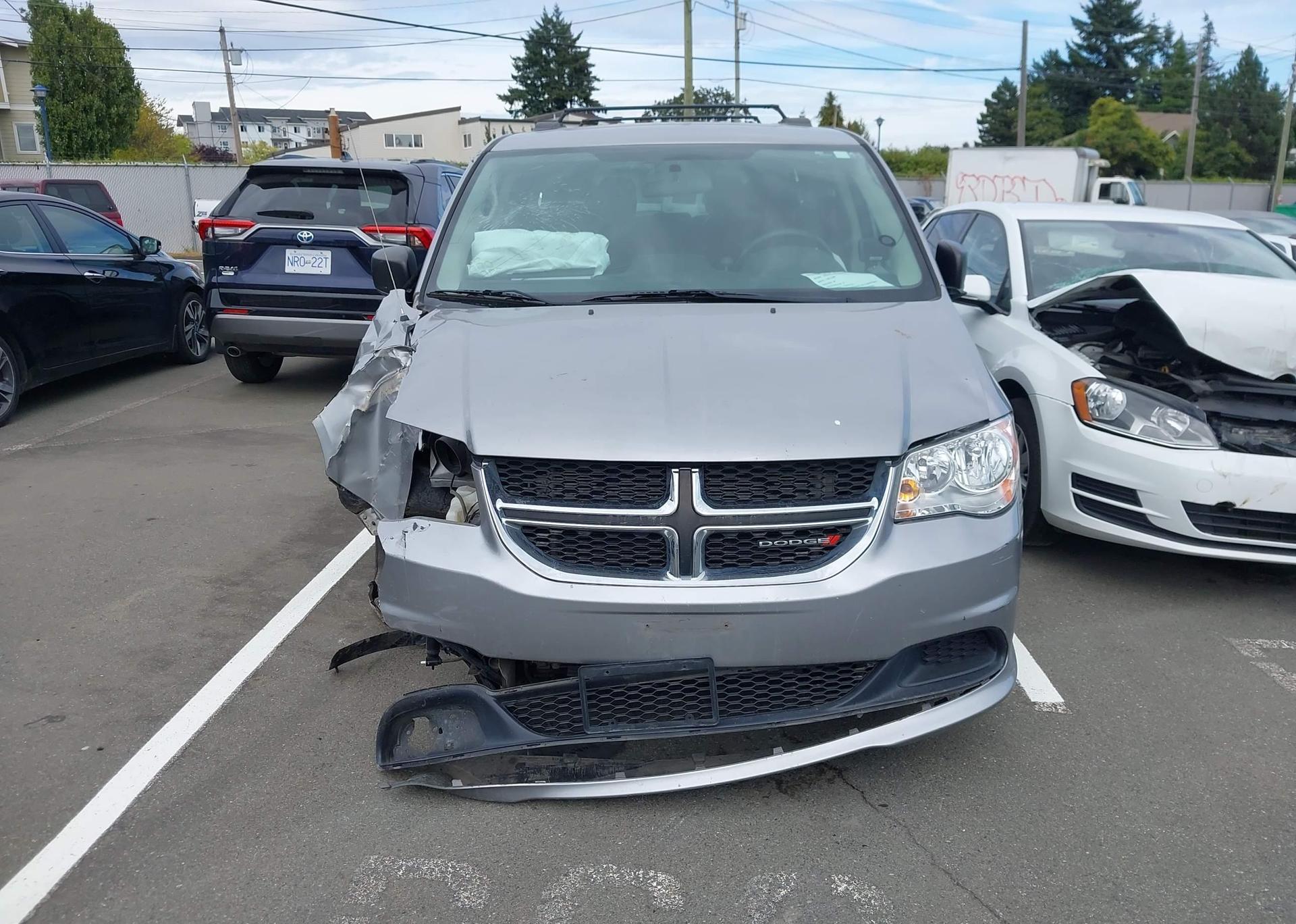 2016 DODGE GRAND CARAVAN SE