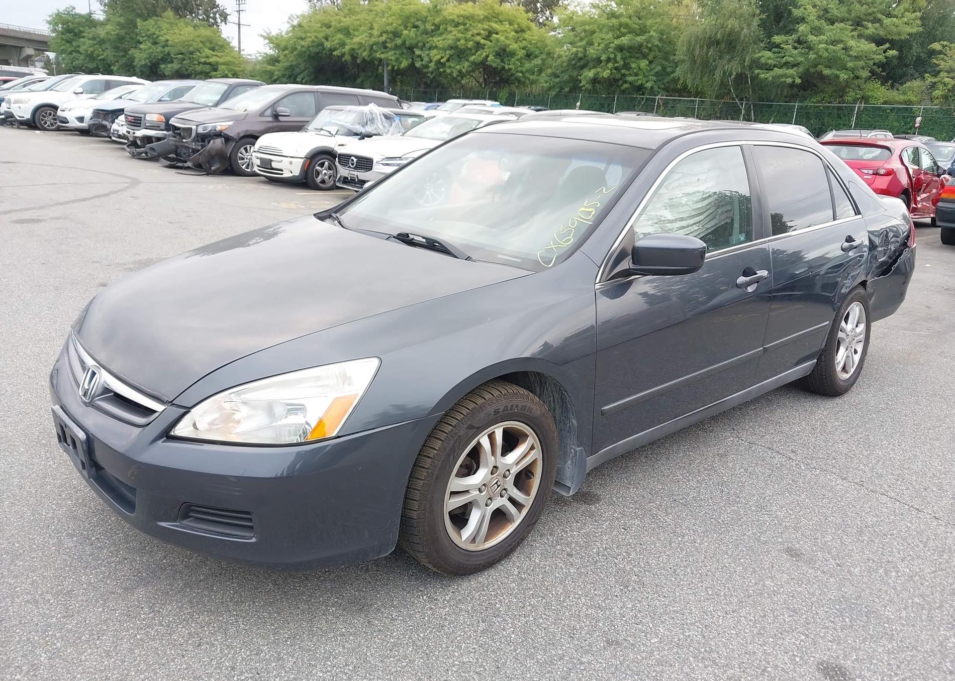 2006 HONDA ACCORD SE