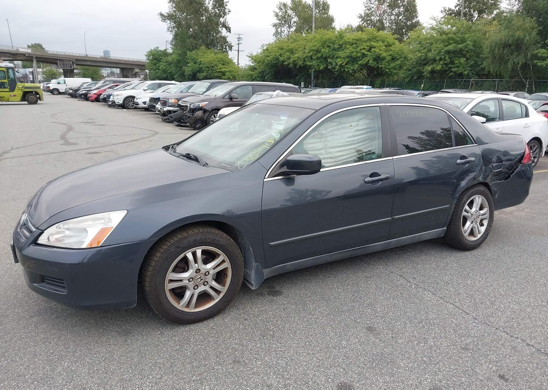 2006 HONDA ACCORD SE