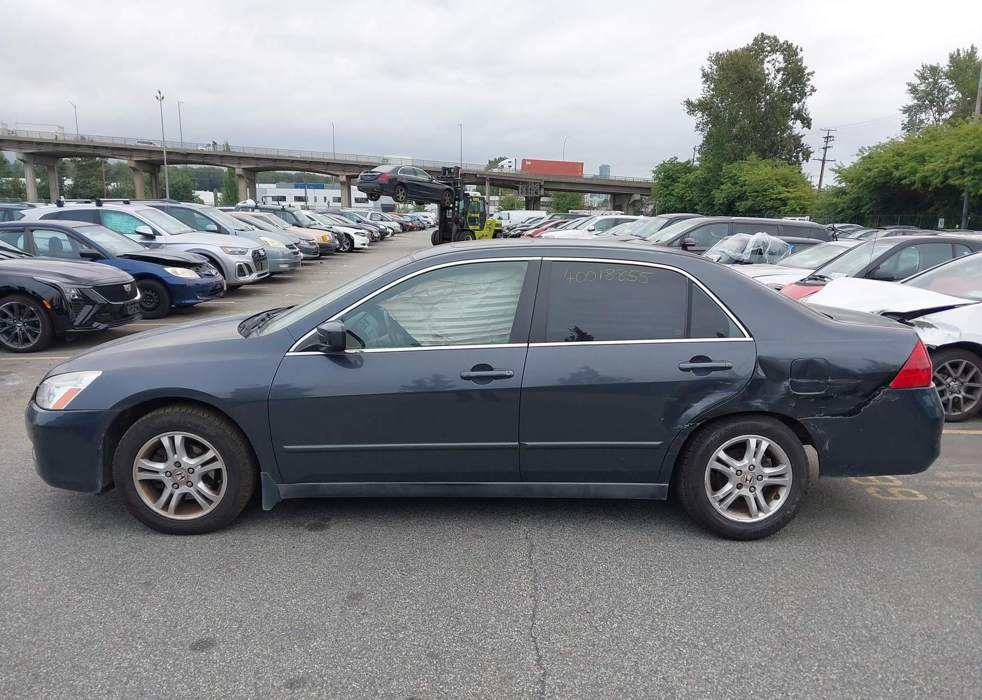 2006 HONDA ACCORD SE