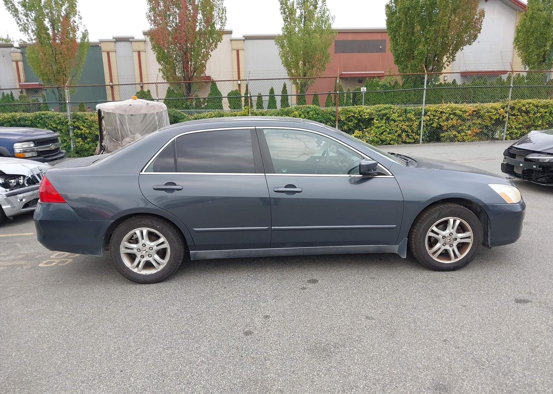 2006 HONDA ACCORD SE