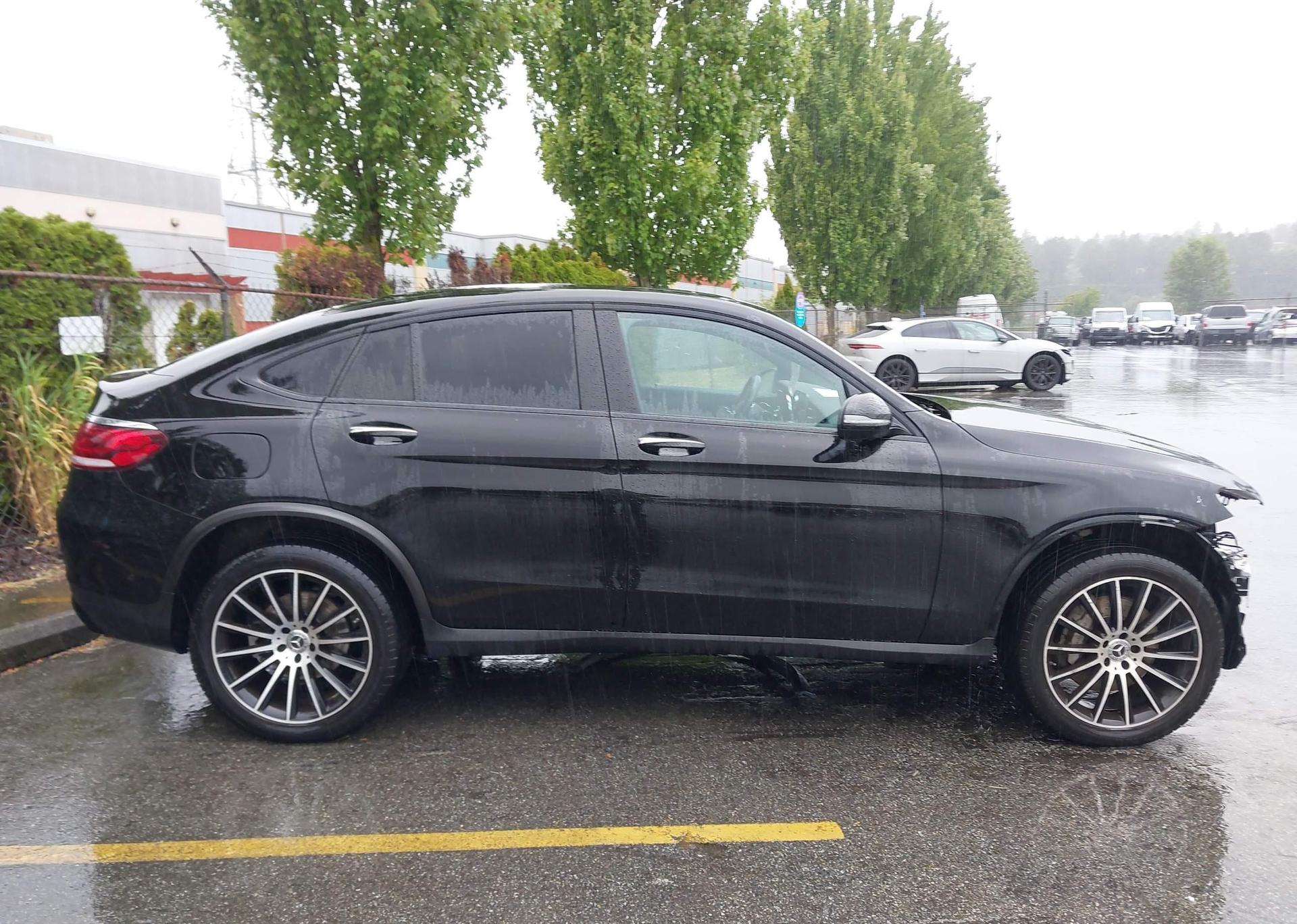 2023 MERCEDES-BENZ GLC 300 COUPE 4MATIC