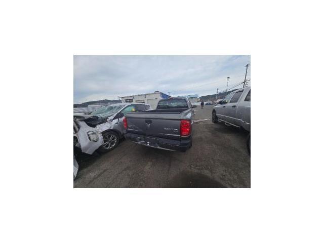2011 RAM DAKOTA SXT