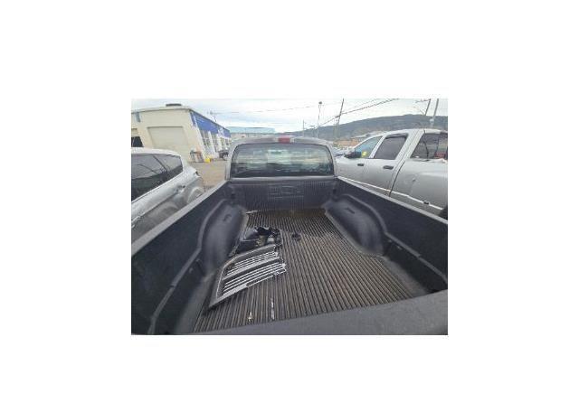 2011 RAM DAKOTA SXT