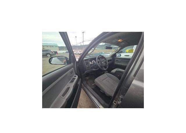 2011 RAM DAKOTA SXT