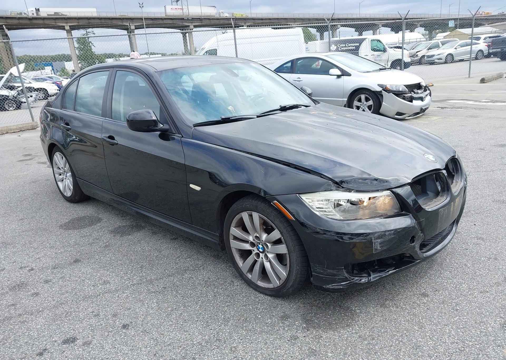 2011 BMW 323I