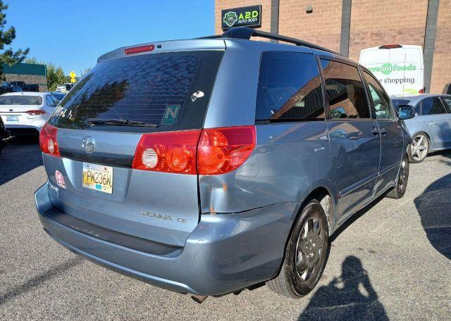 2007 TOYOTA SIENNA CE