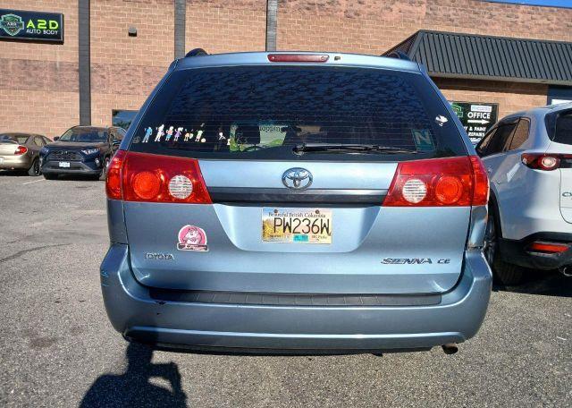 2007 TOYOTA SIENNA CE