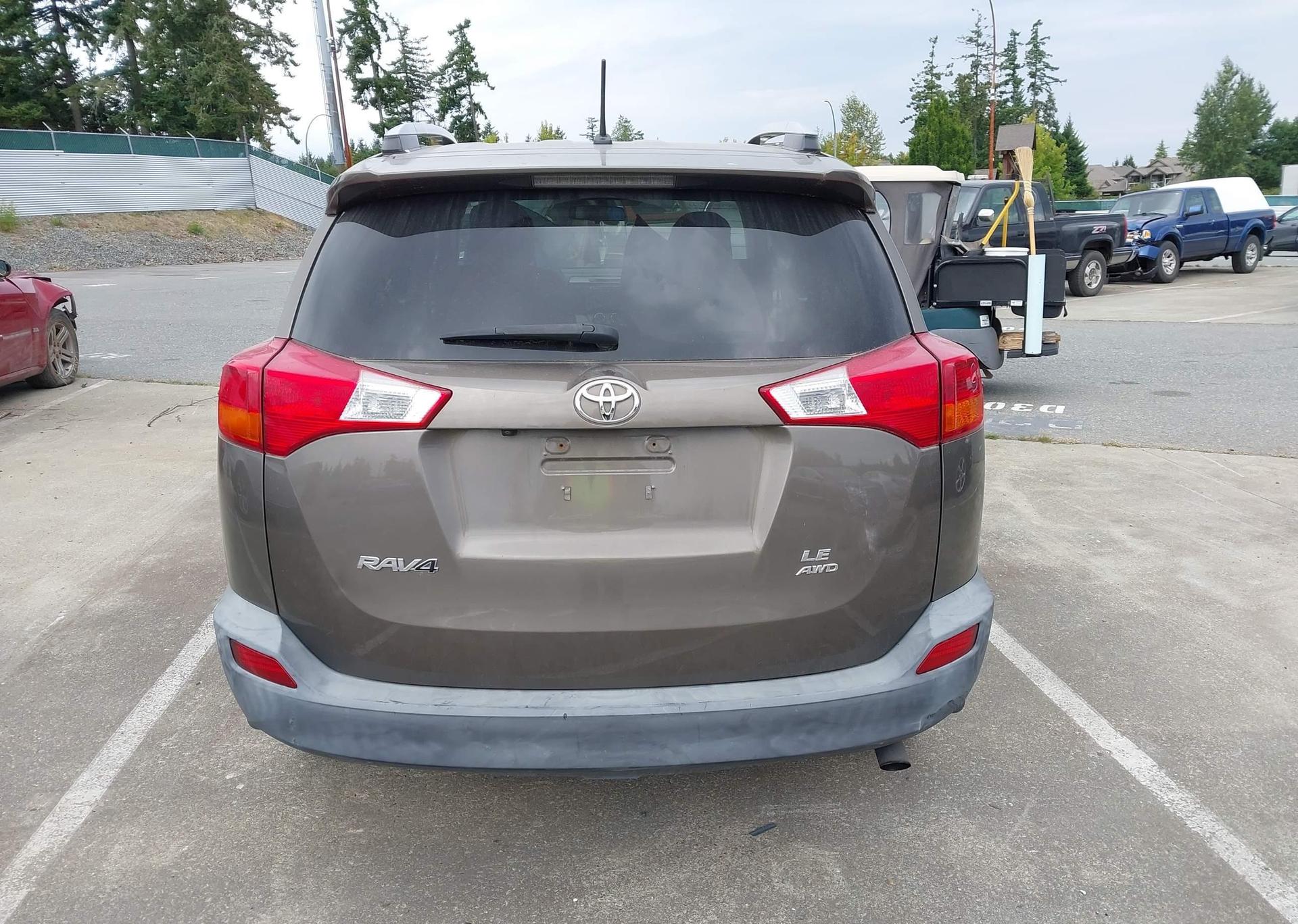 2013 TOYOTA RAV4