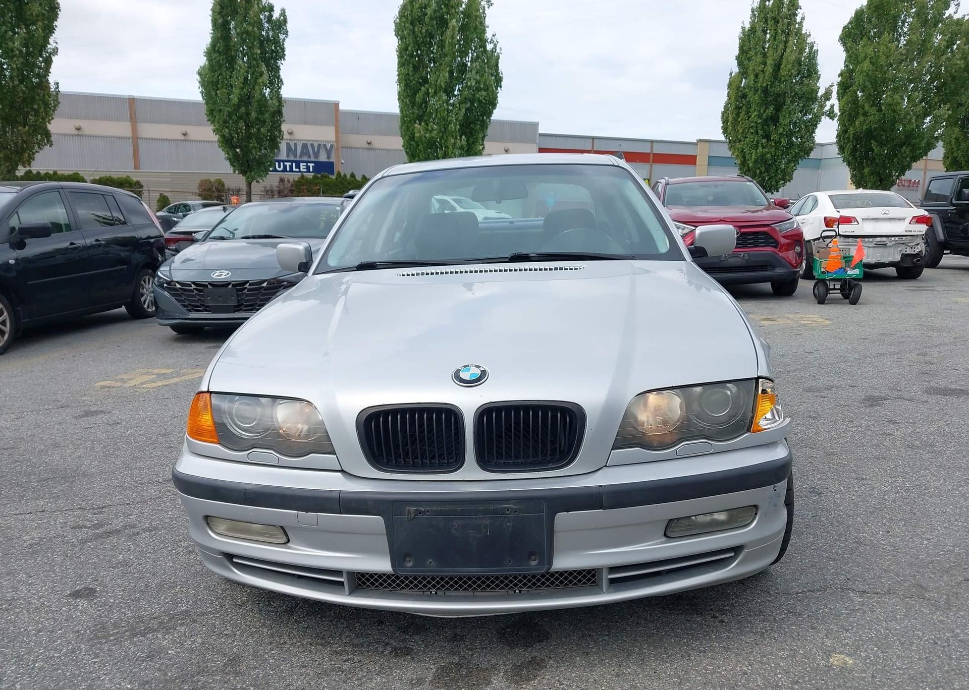 2001 BMW 330I