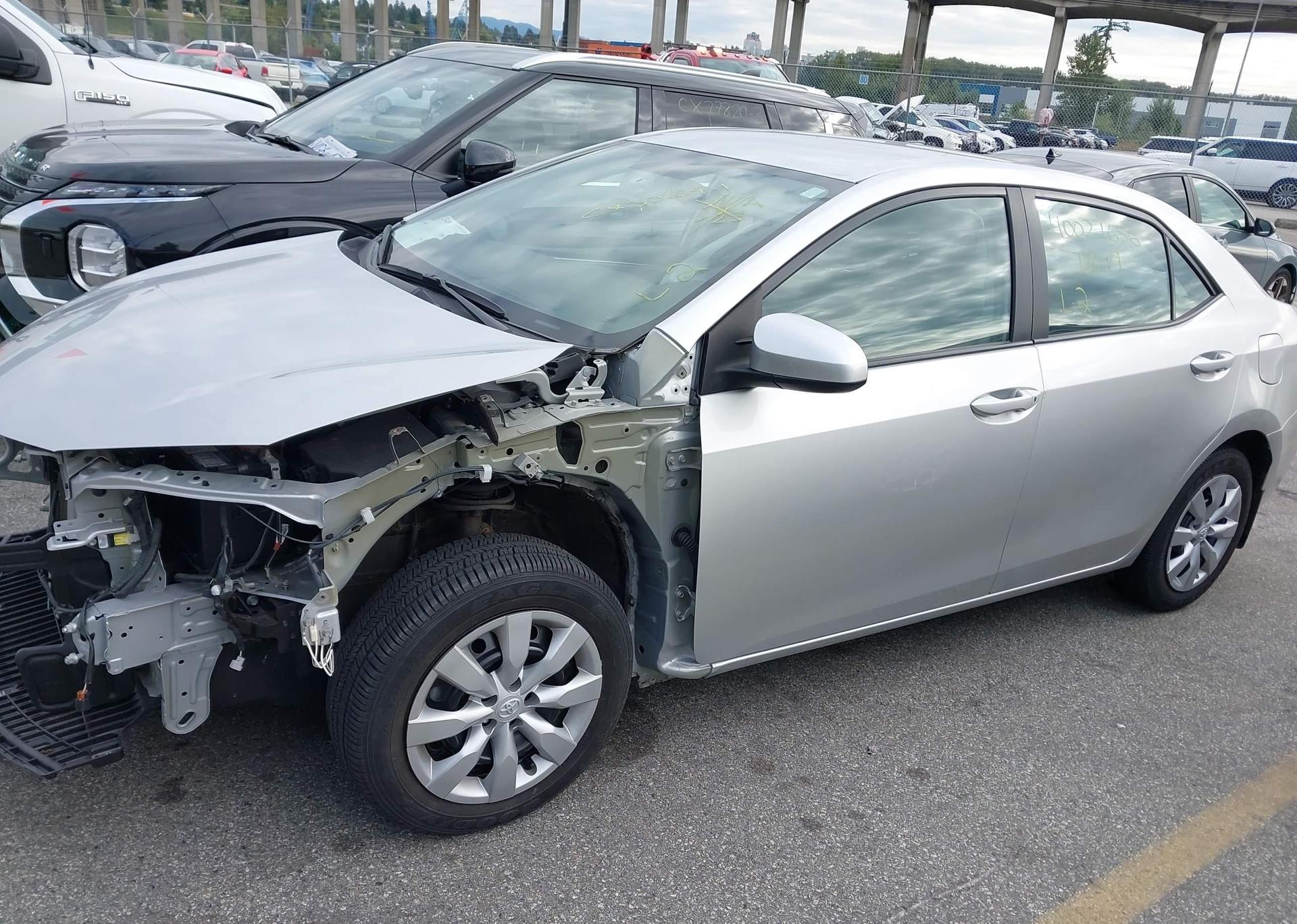 2015 TOYOTA COROLLA LE