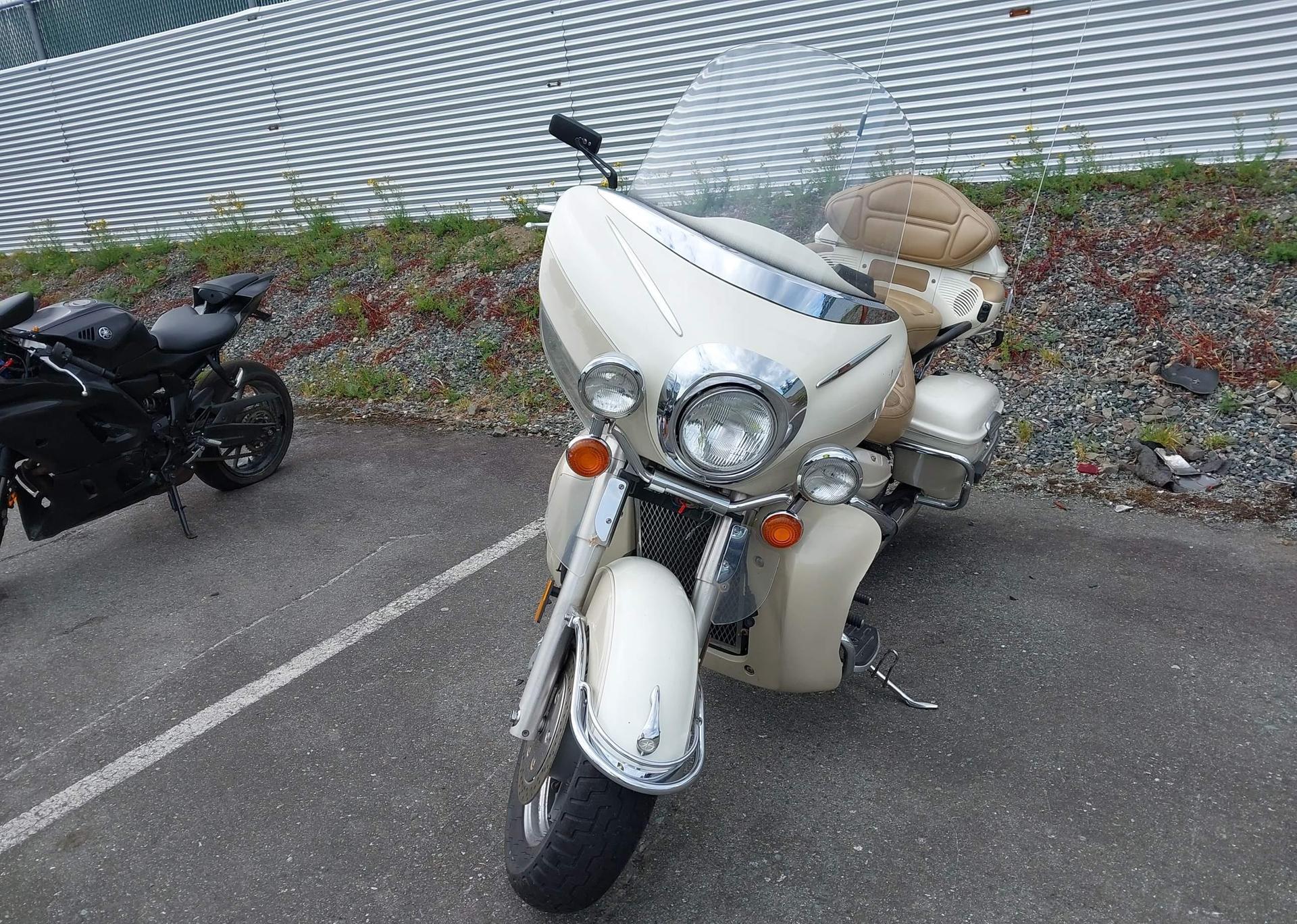 2000 YAMAHA XVZ13 TFM