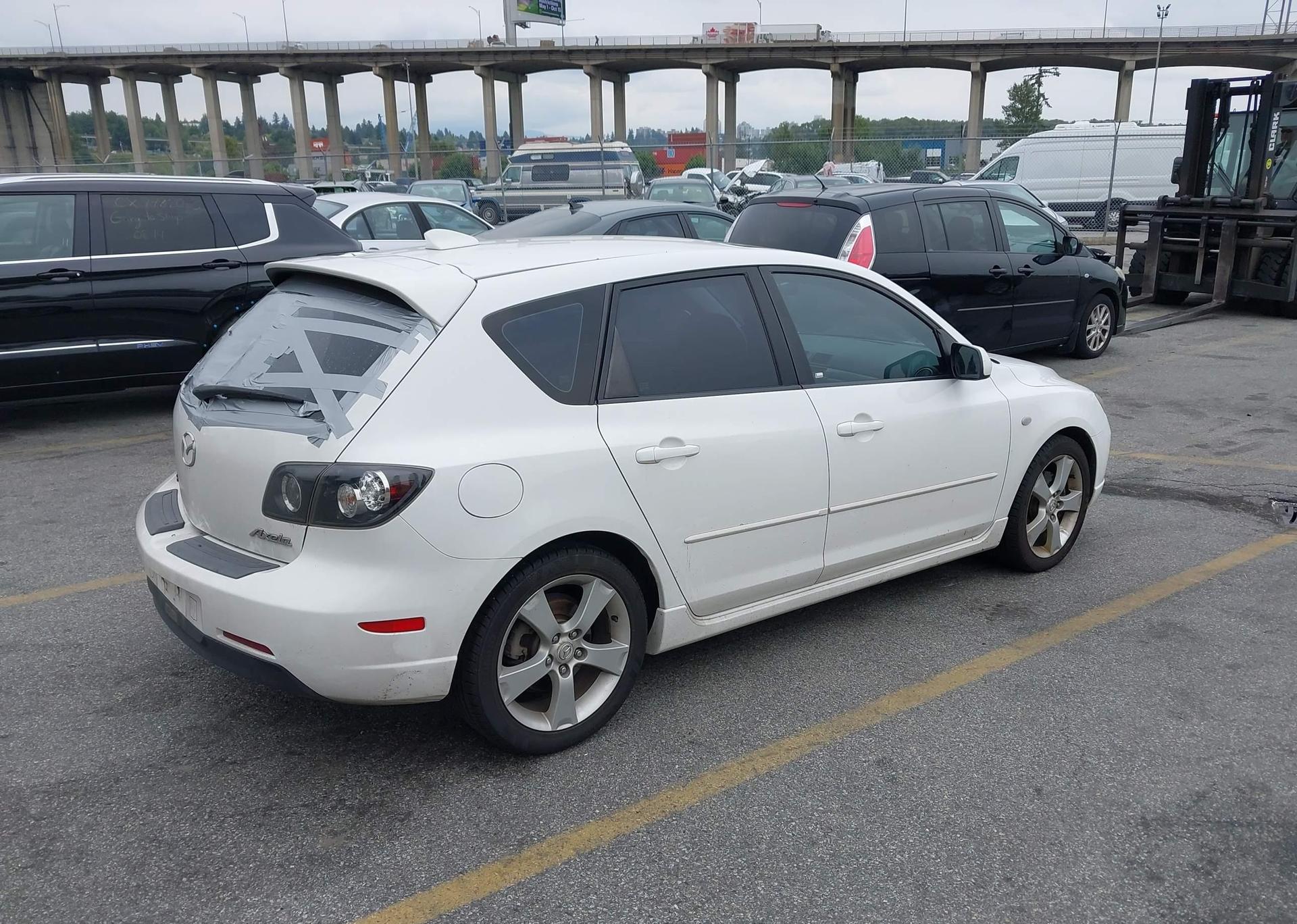 2006 MAZDA 3 HATCHBACK