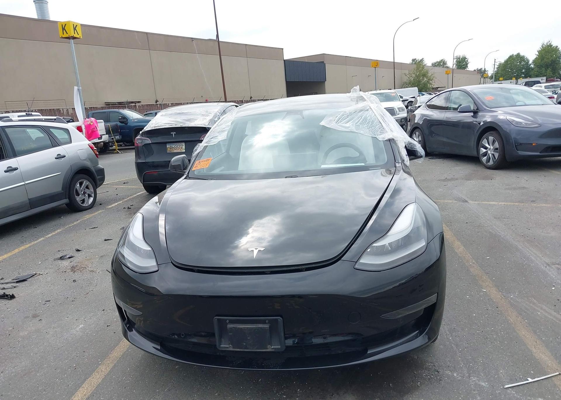2021 TESLA MODEL 3