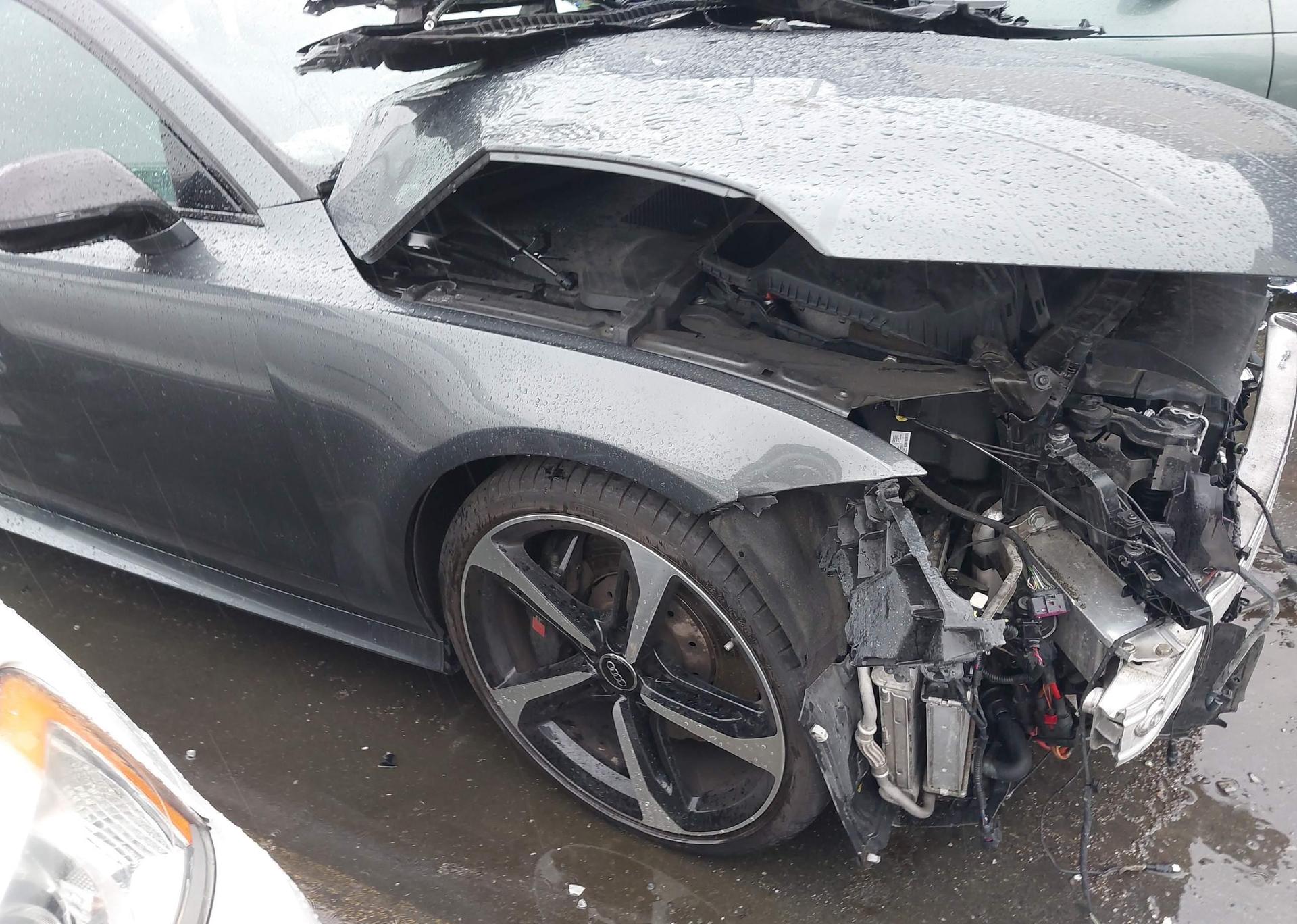 2014 AUDI RS7