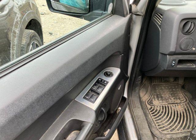 2008 JEEP COMMANDER SPORT