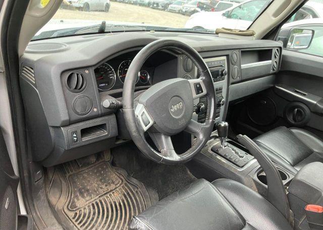 2008 JEEP COMMANDER SPORT