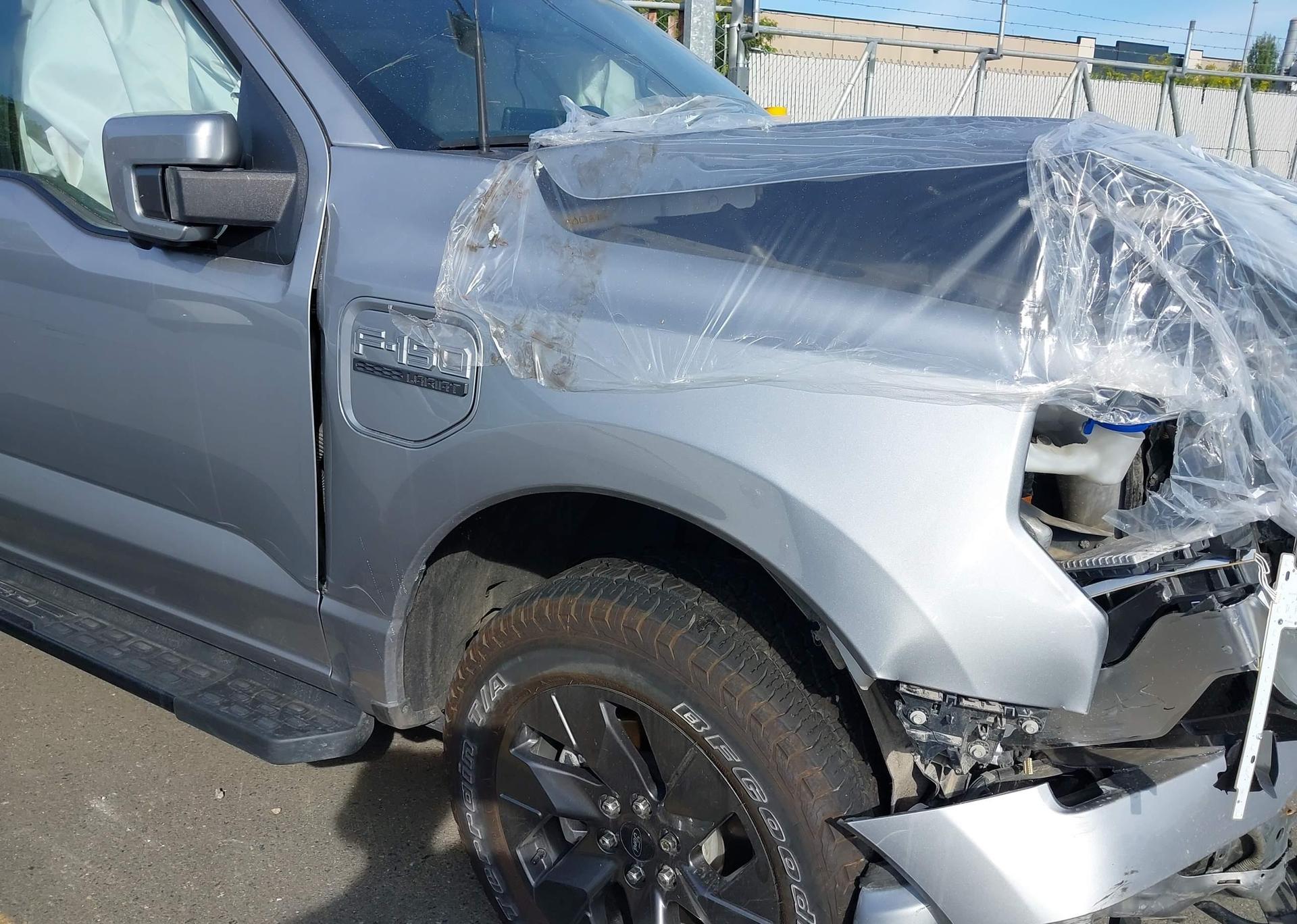 2023 FORD F150 LIGHTNING PRO