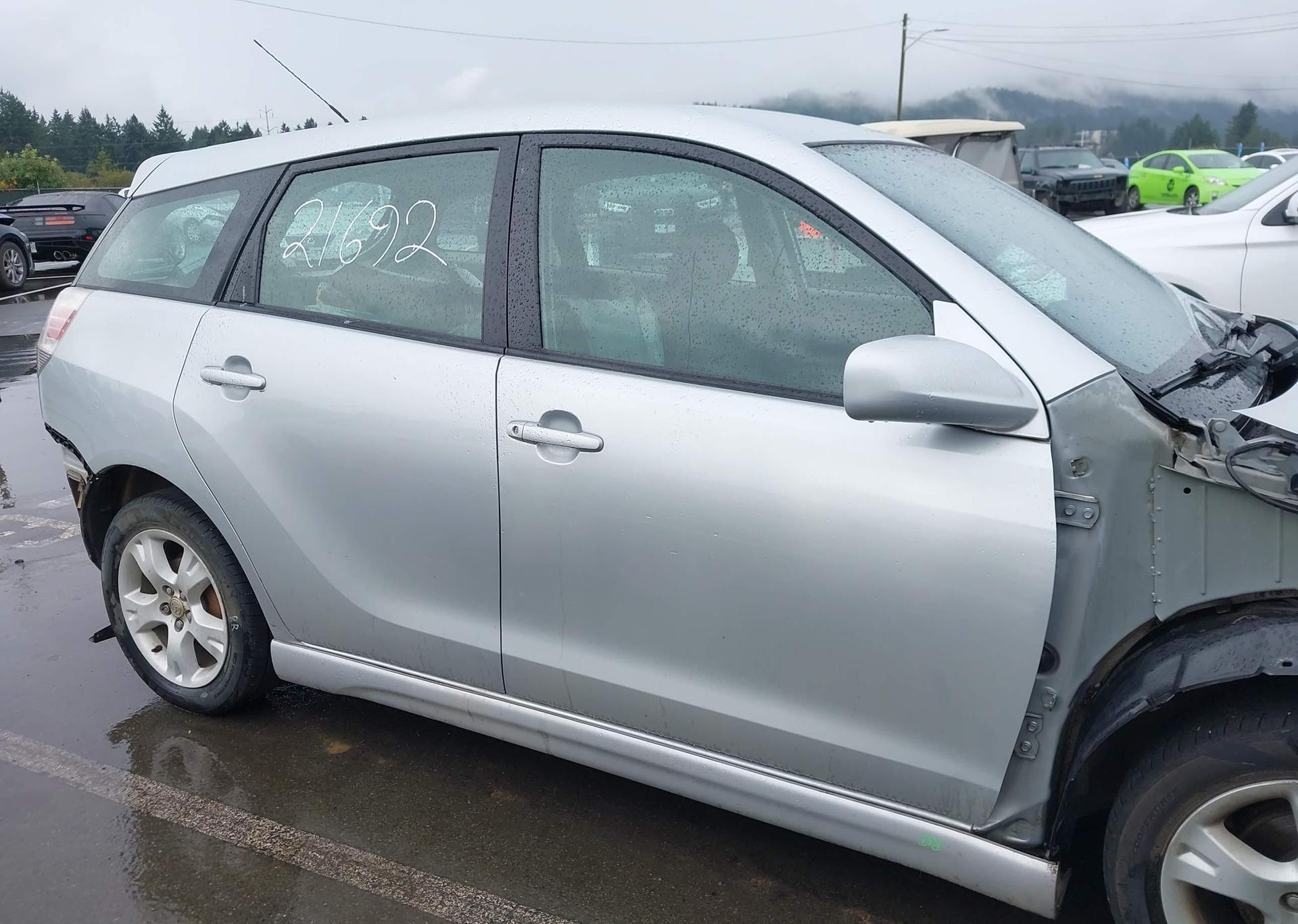 2005 TOYOTA COROLLA MATRIX XR