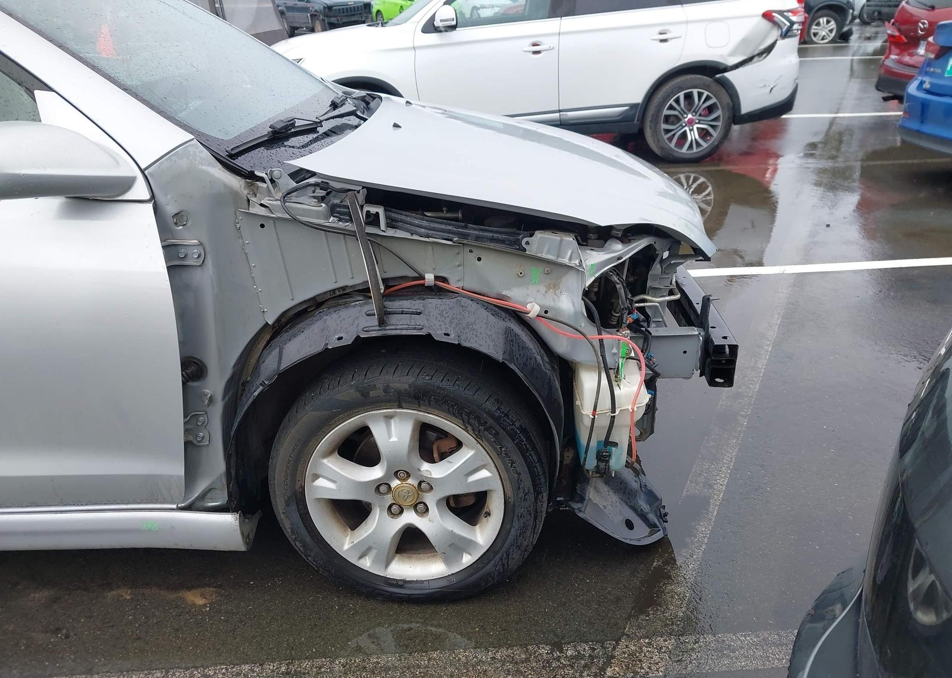 2005 TOYOTA COROLLA MATRIX XR