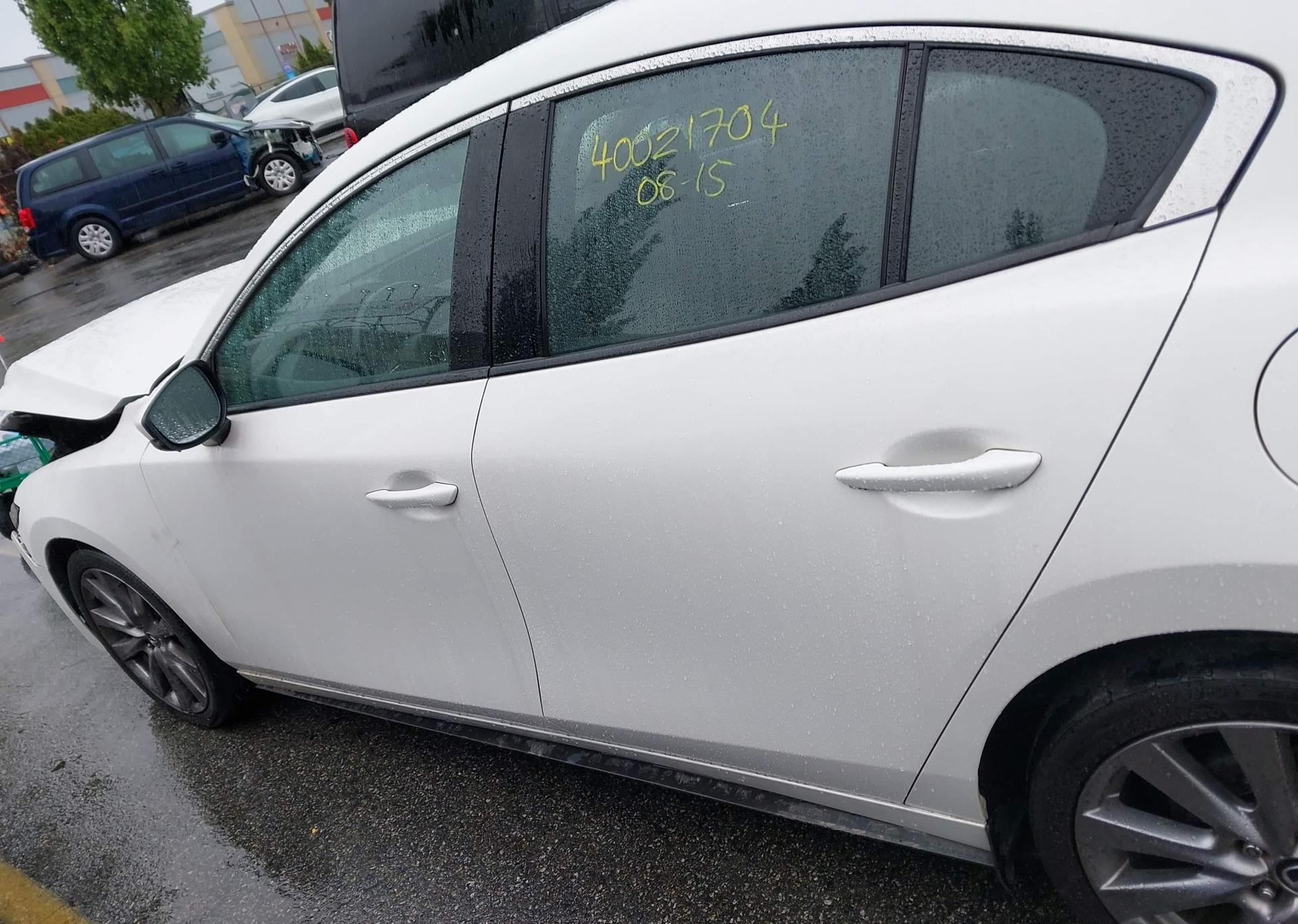 2019 MAZDA 3 PREFERRED