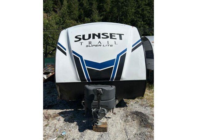 2021 KEYSTONE SUNSET TRAIL SUPER LITE
