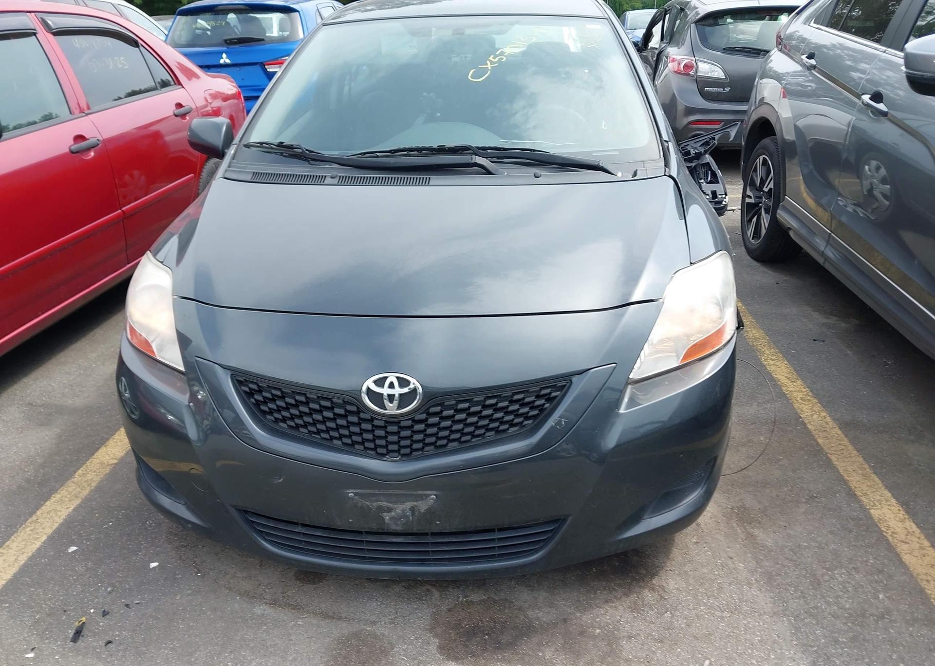 2009 TOYOTA YARIS