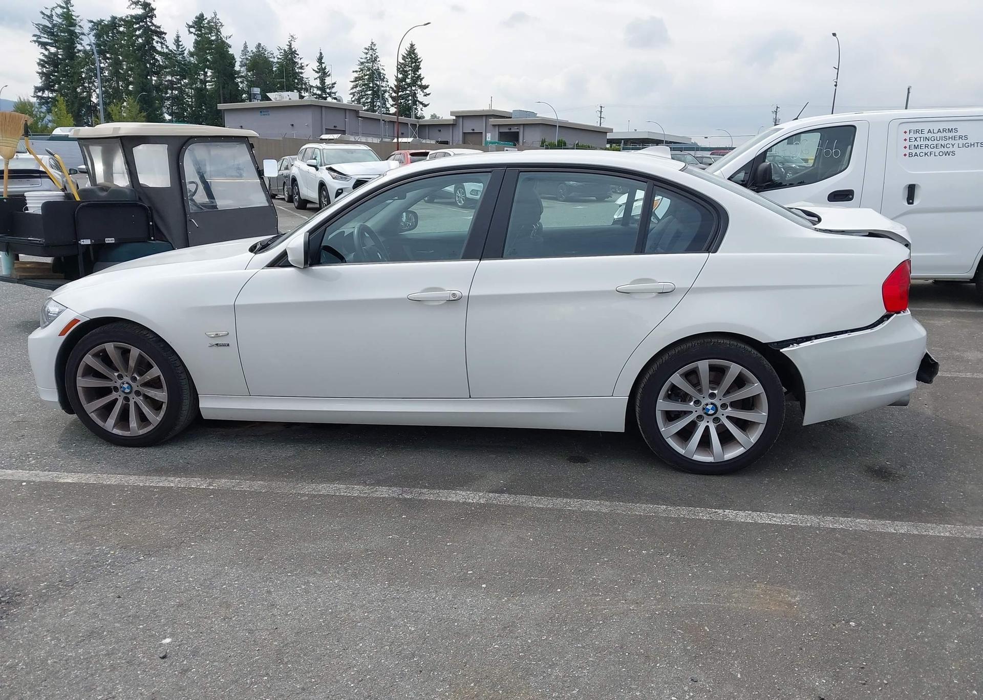 2011 BMW 328 XI