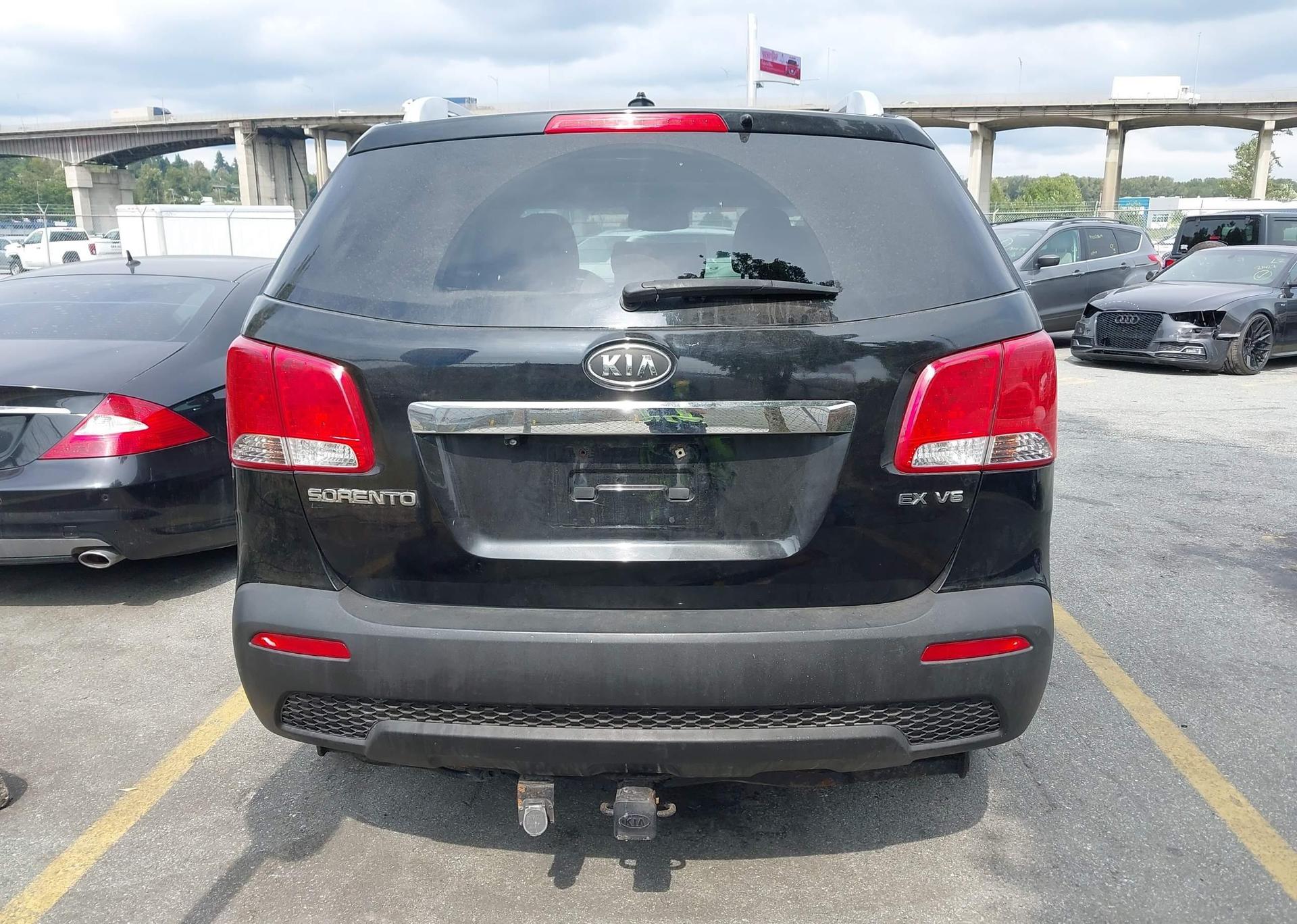 2011 KIA SORENTO EX
