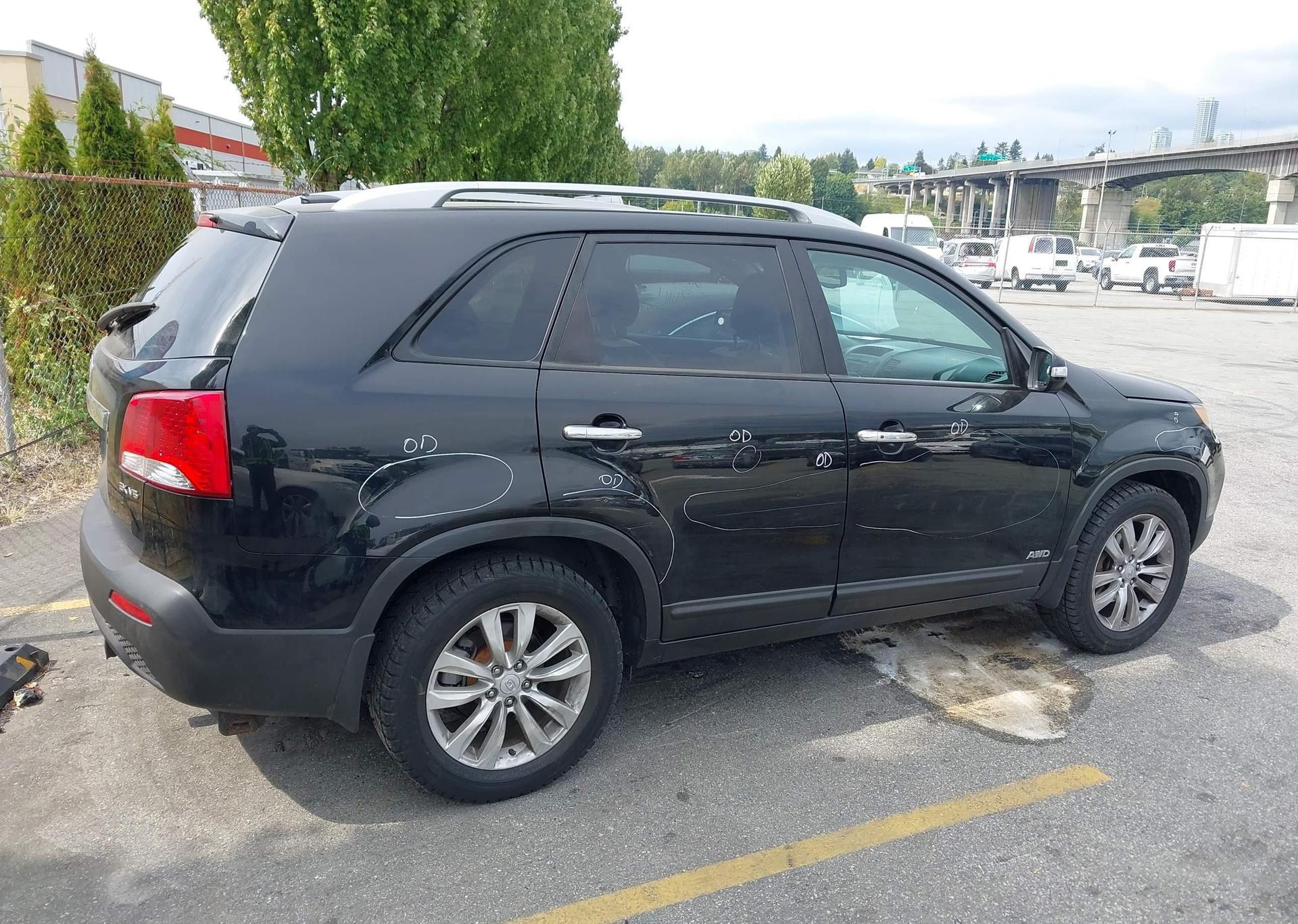 2011 KIA SORENTO EX