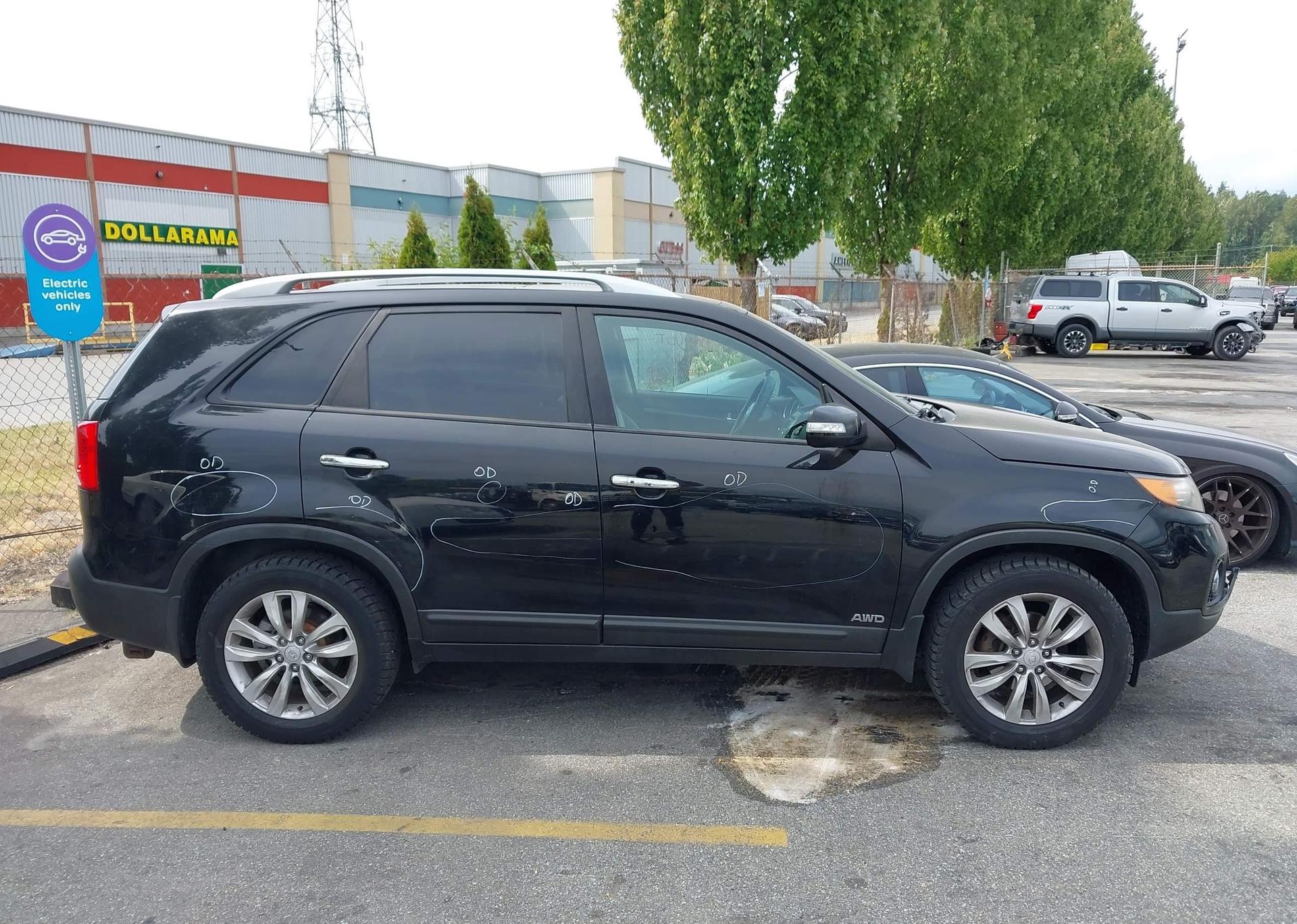 2011 KIA SORENTO EX