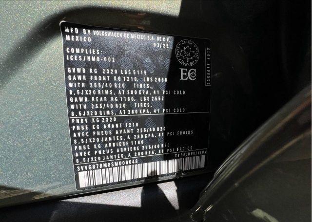 2025 VOLKSWAGEN TIGUAN SE R-LINE BLACK