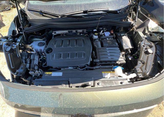 2025 VOLKSWAGEN TIGUAN SE R-LINE BLACK