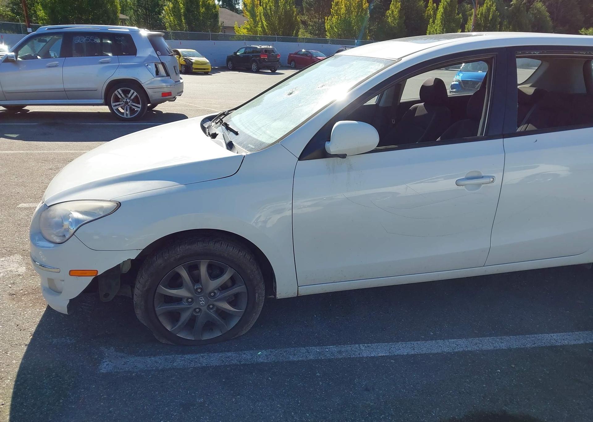 2012 HYUNDAI Elantra Touring GLS