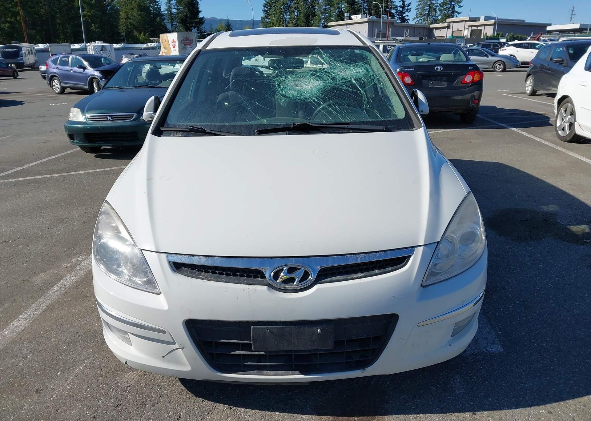 2012 HYUNDAI Elantra Touring GLS