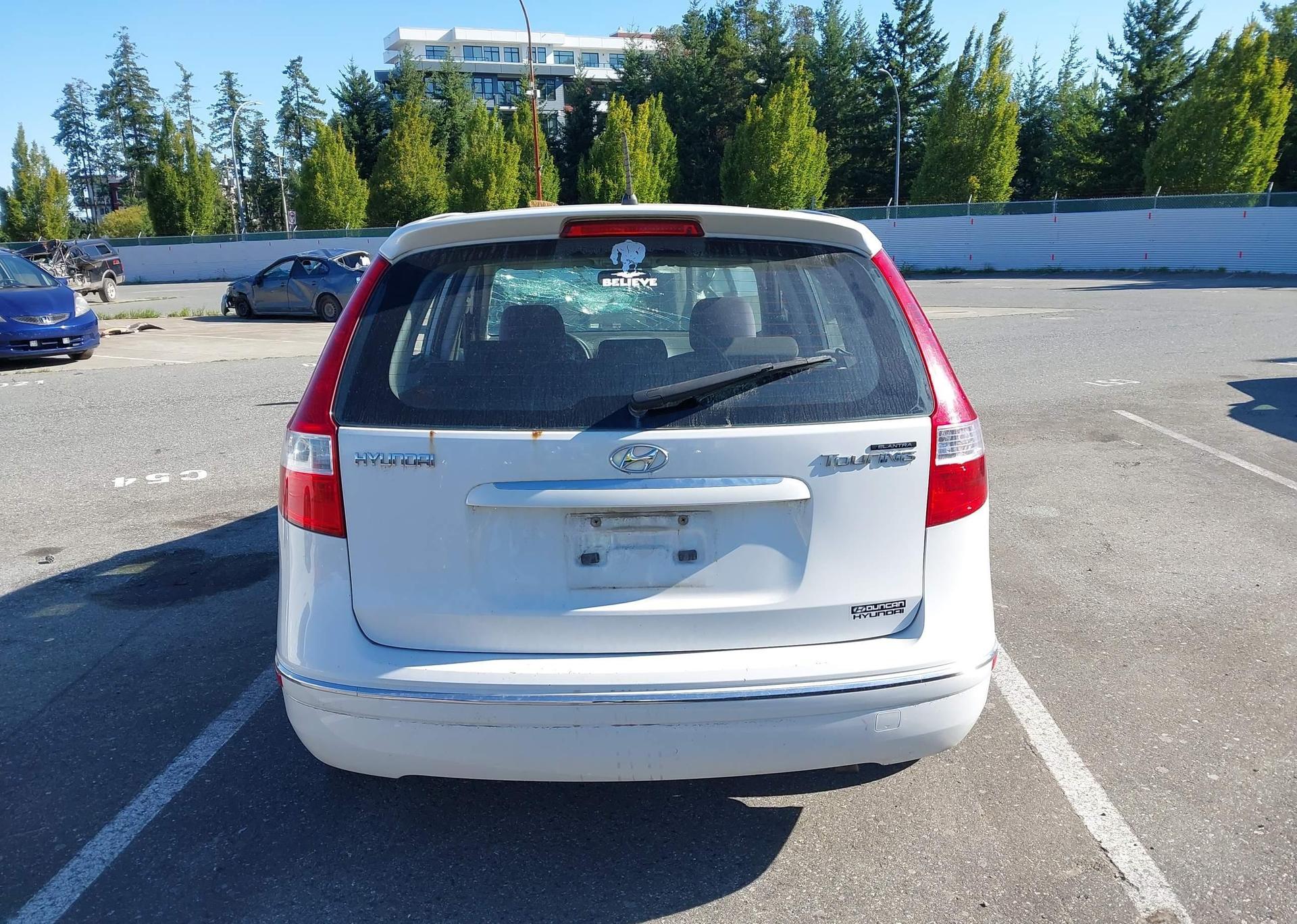 2012 HYUNDAI Elantra Touring GLS