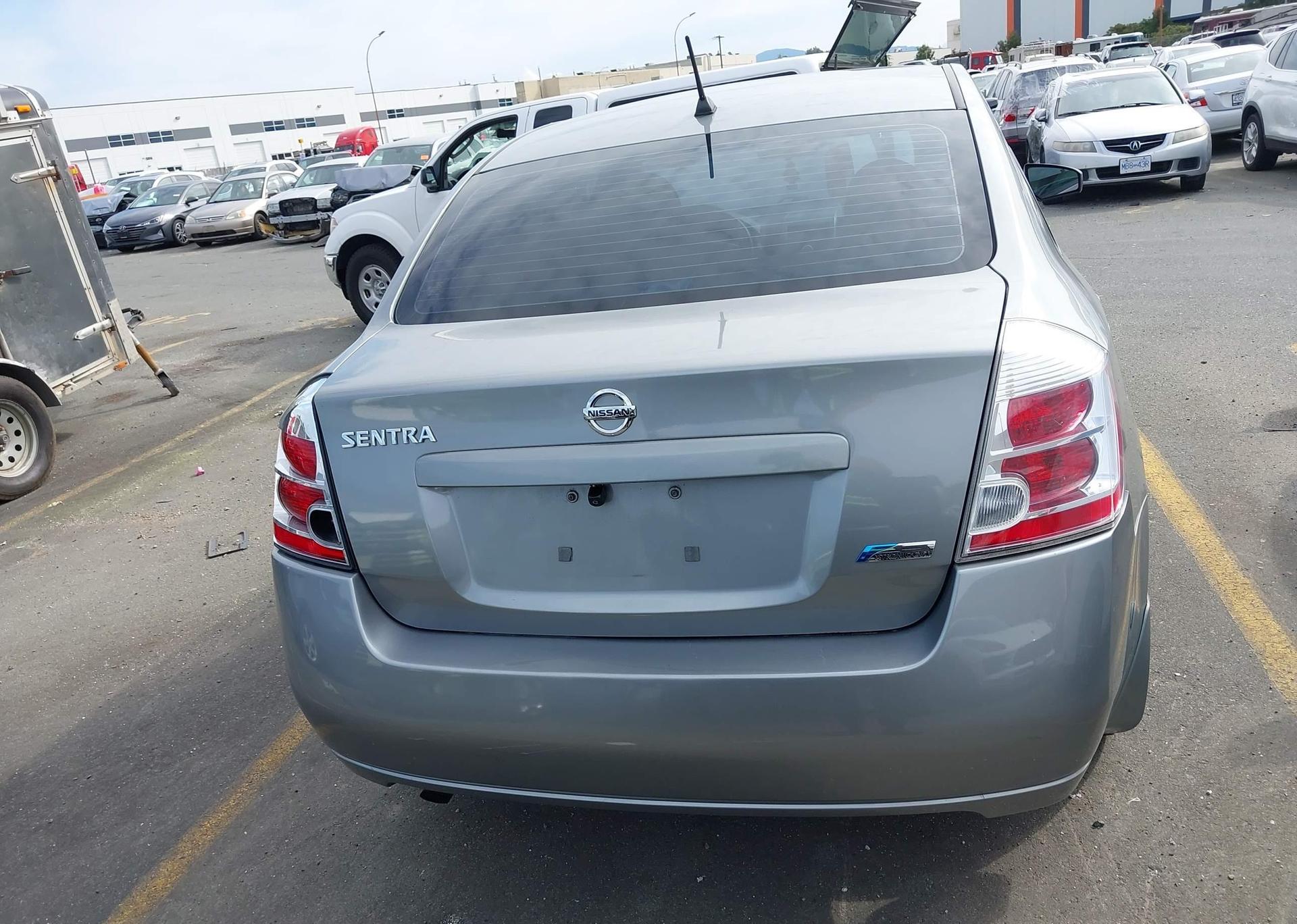 2009 NISSAN SENTRA 2.0