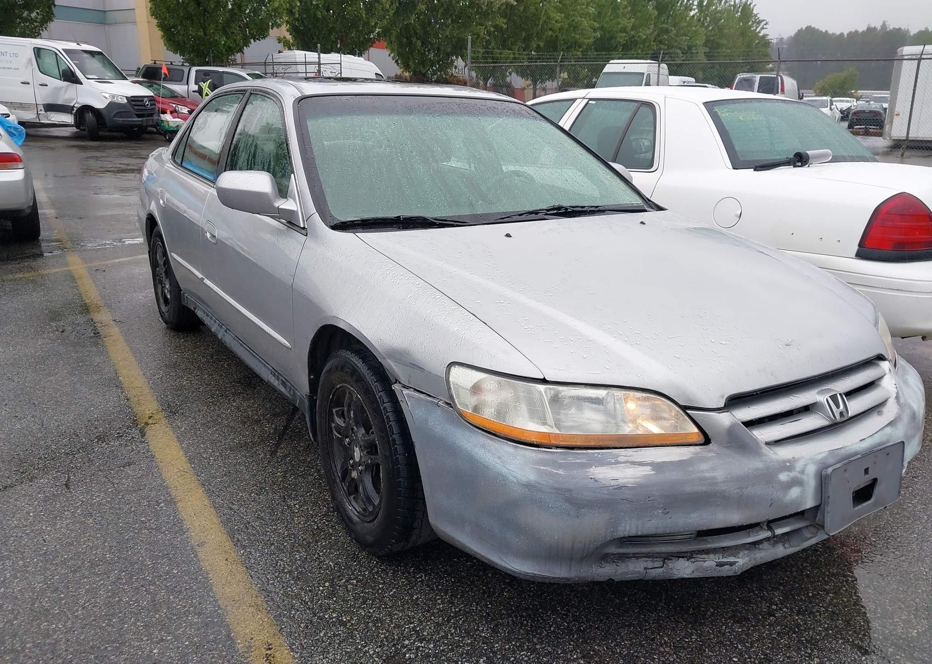 2002 HONDA ACCORD SE