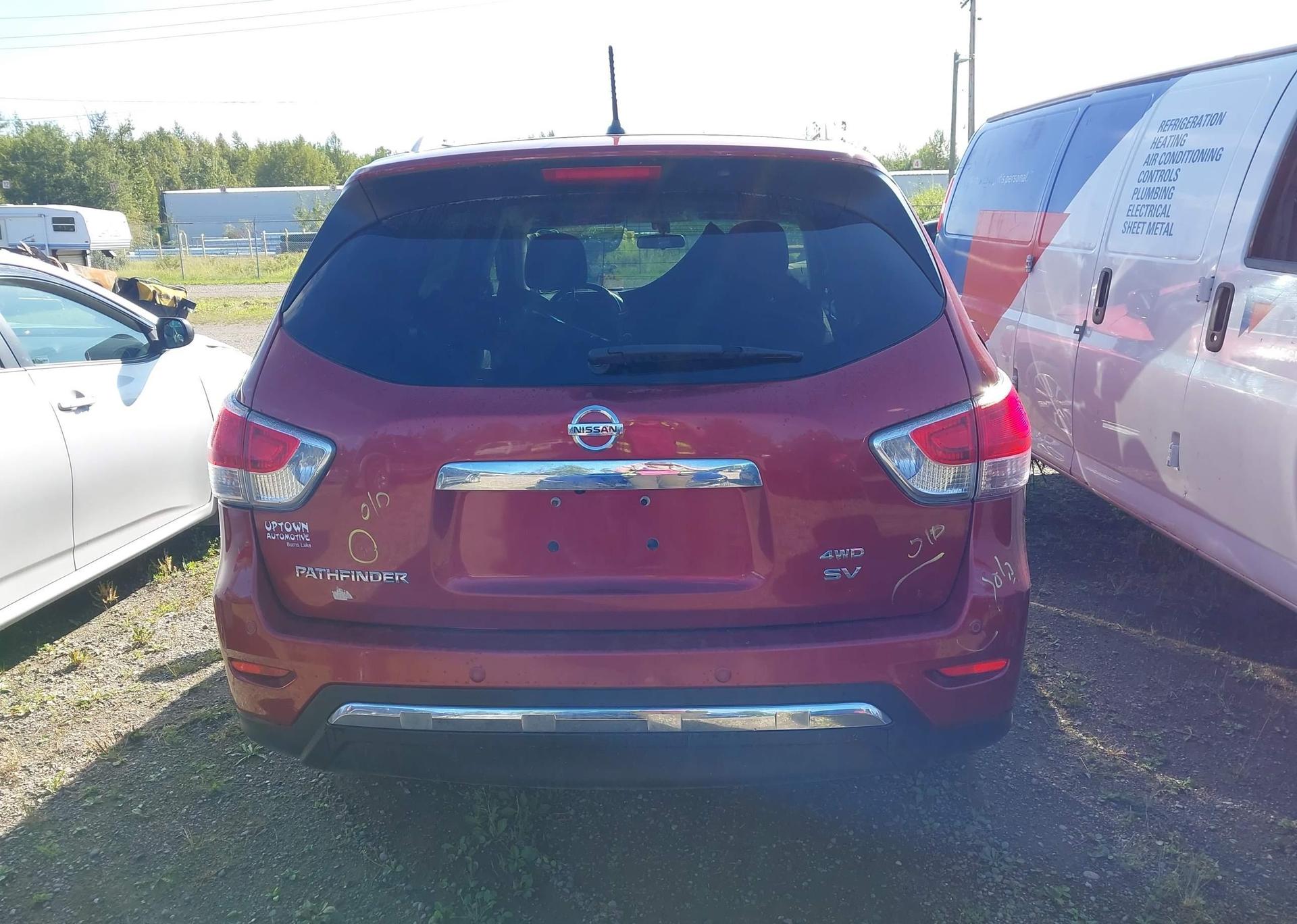 2014 NISSAN PATHFINDER S