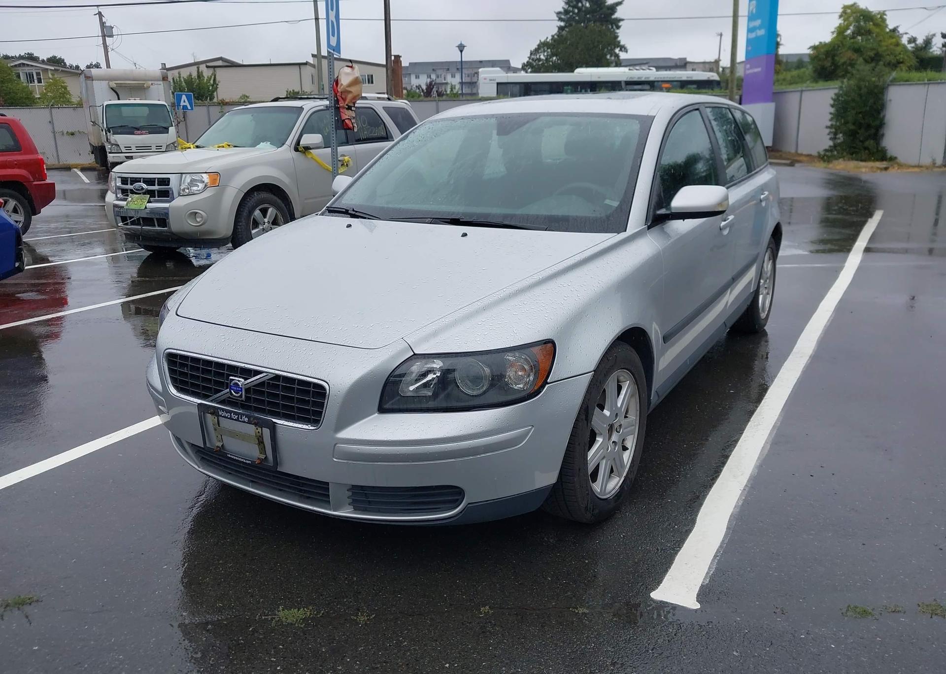 2006 VOLVO v50