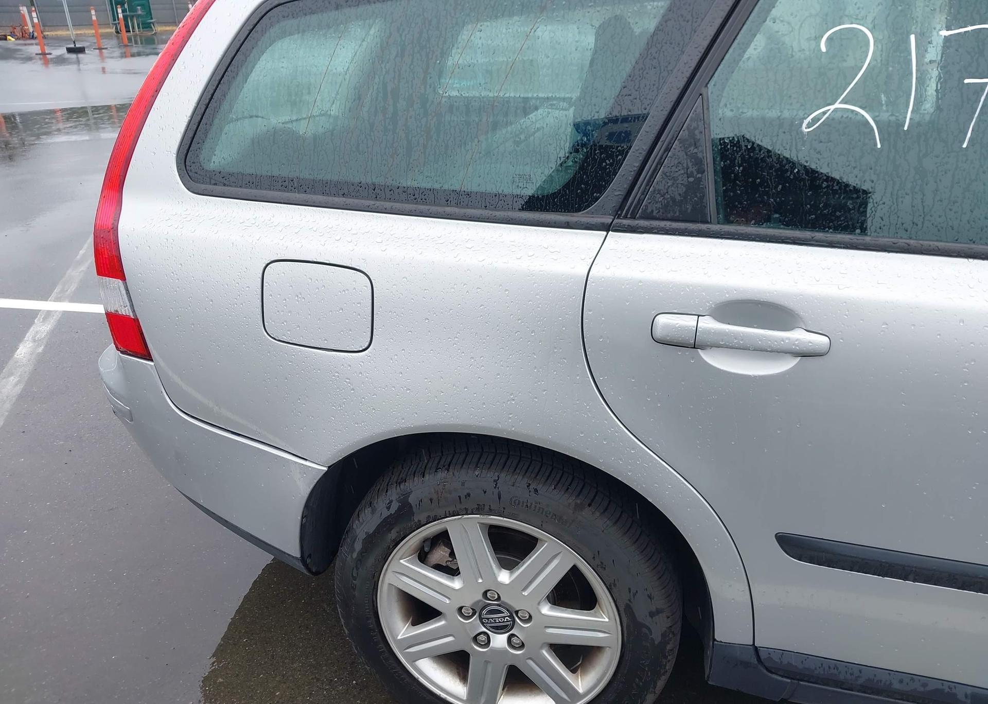 2006 VOLVO v50