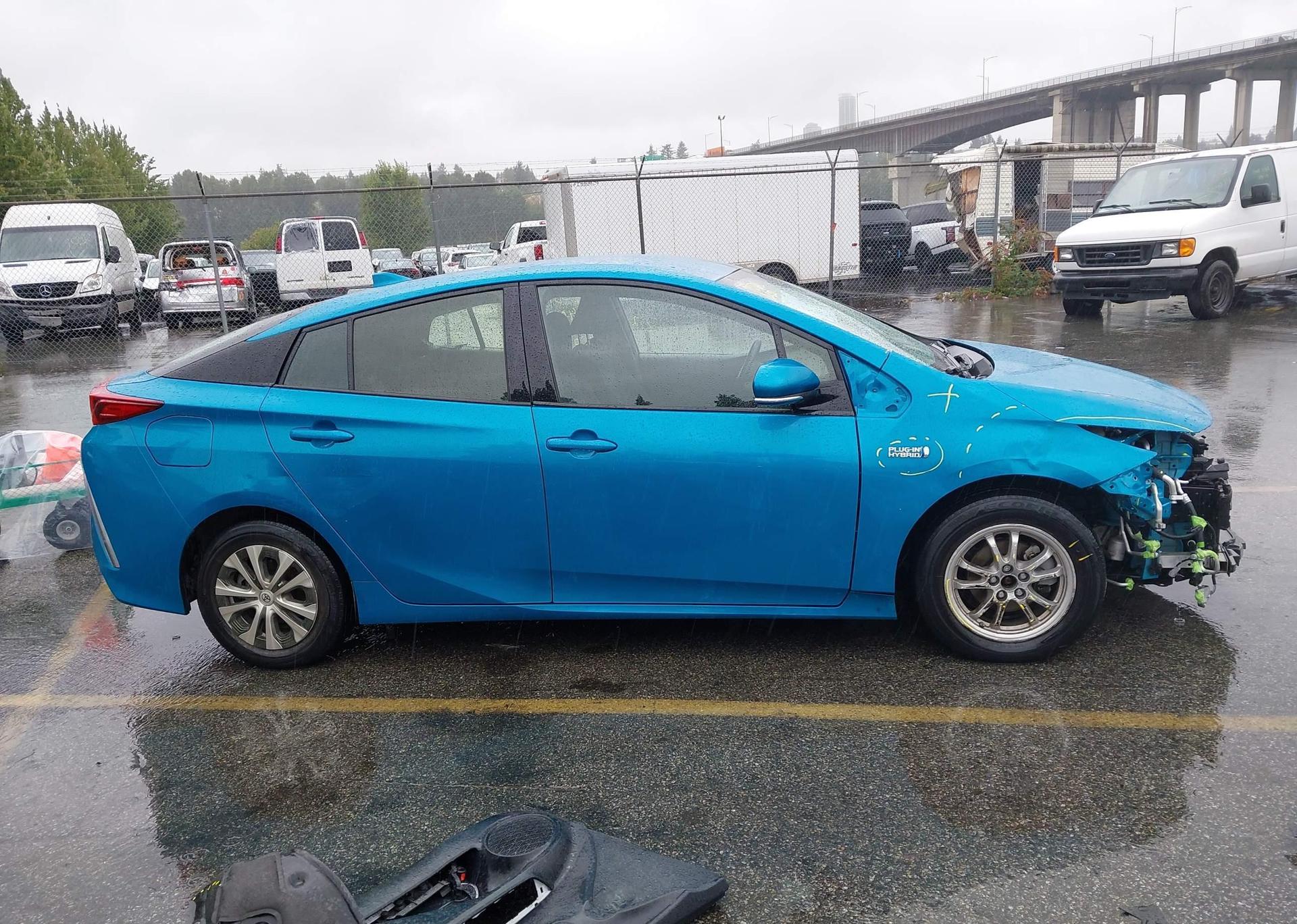 2018 TOYOTA PRIUS